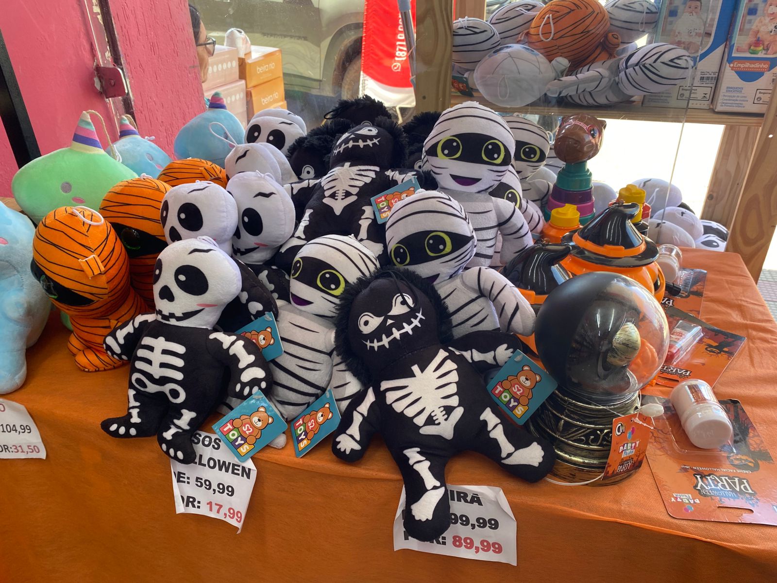 Lojas garantem visual de Halloween nesta 6ª em Serra Talhada