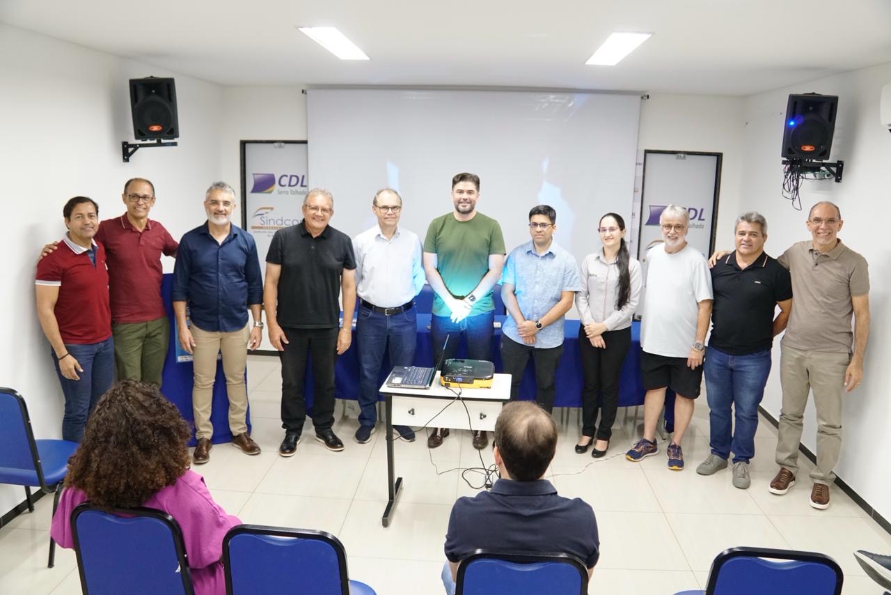 Campanha da CDL 'Compras Premiadas' vai sortear 35 prêmios em Serra Talhada 3 Campanha da CDL 'Compras Premiadas' vai sortear 35 prêmios em Serra Talhada