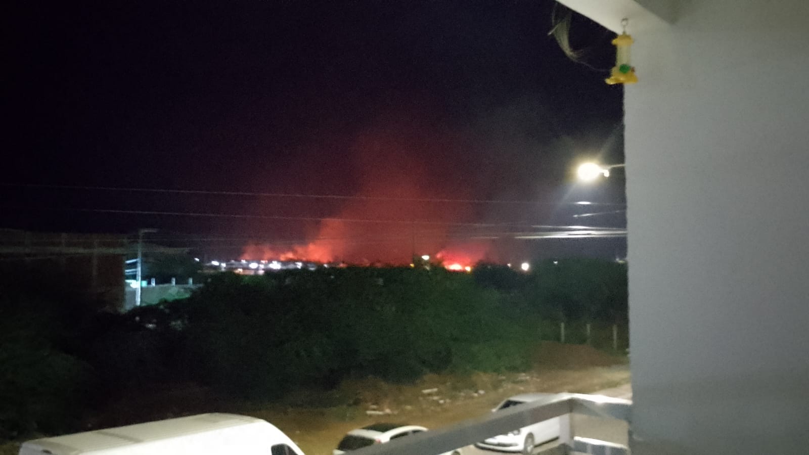 Moradores flagram grande incêndio em Serra Talhada; veja fotos 1 moradores flagram incêndio
