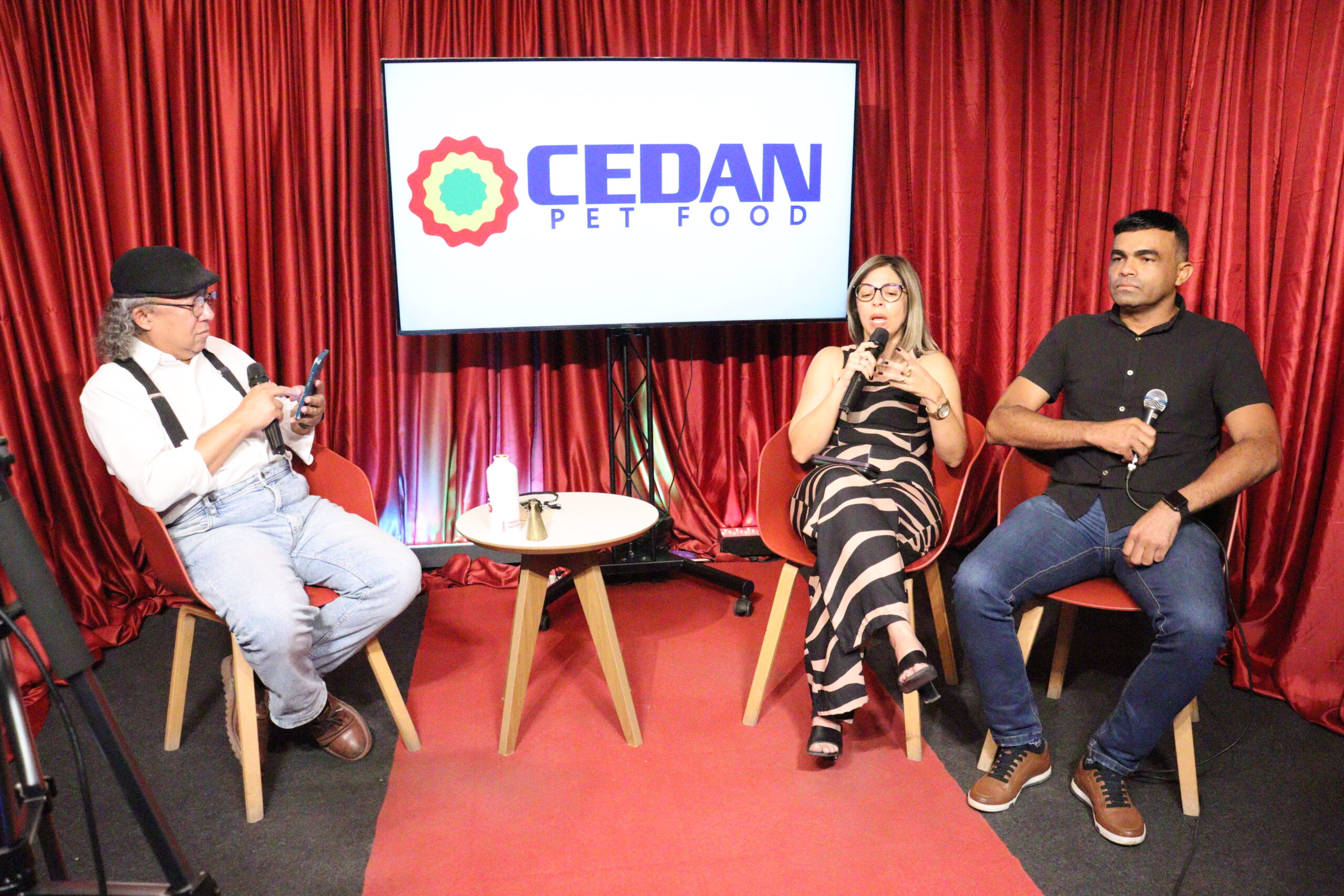 Secretários de Márcia esclarecem crítica de Duque sobre emenda