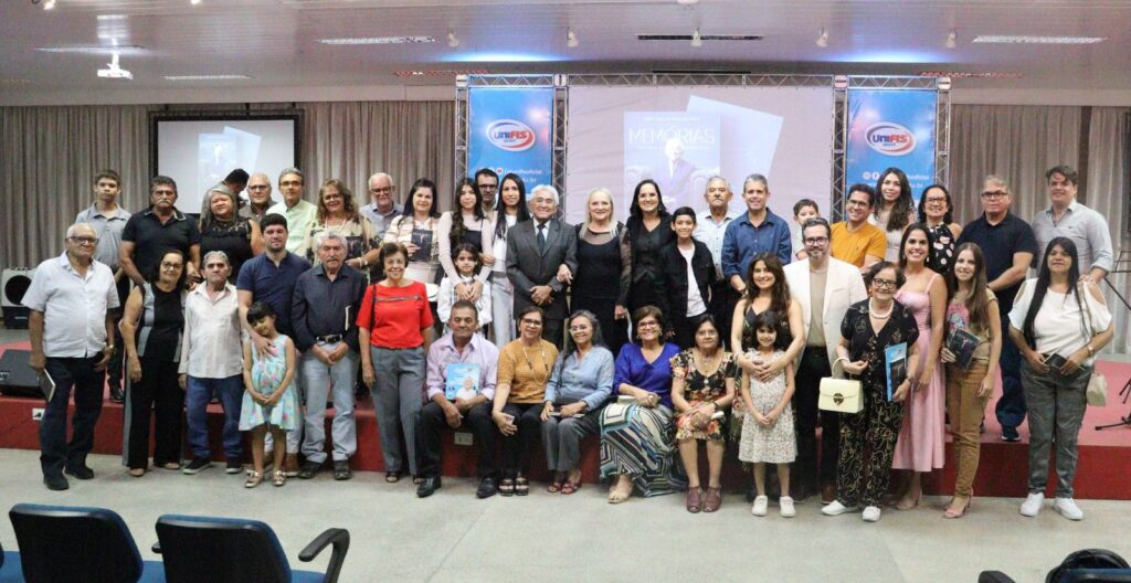 lançamento do livro de Dr. João Cosme