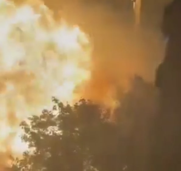 Vídeo: Explosão de carro em Nova York deixa ao menos sete feridos 1 Vídeo: Explosão de carro em Nova York deixa ao menos sete feridos - Foto: Reprodução/Redes Sociais