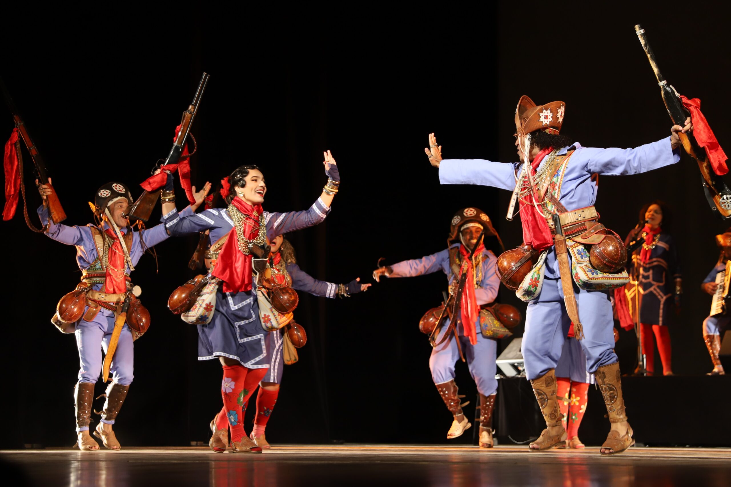 Atriz e dançarina de Serra Talhada é reconhecida com prêmio estadual