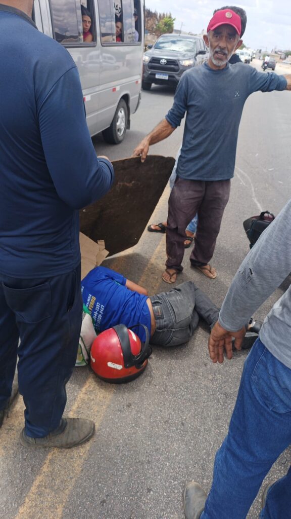 Colisão entre veículos na BR-232, em Serra Talhada; deixa feridos nesta 4ª 1 Colisão entre veículos na BR-232, em Serra Talhada; deixa feridos nesta 4ª