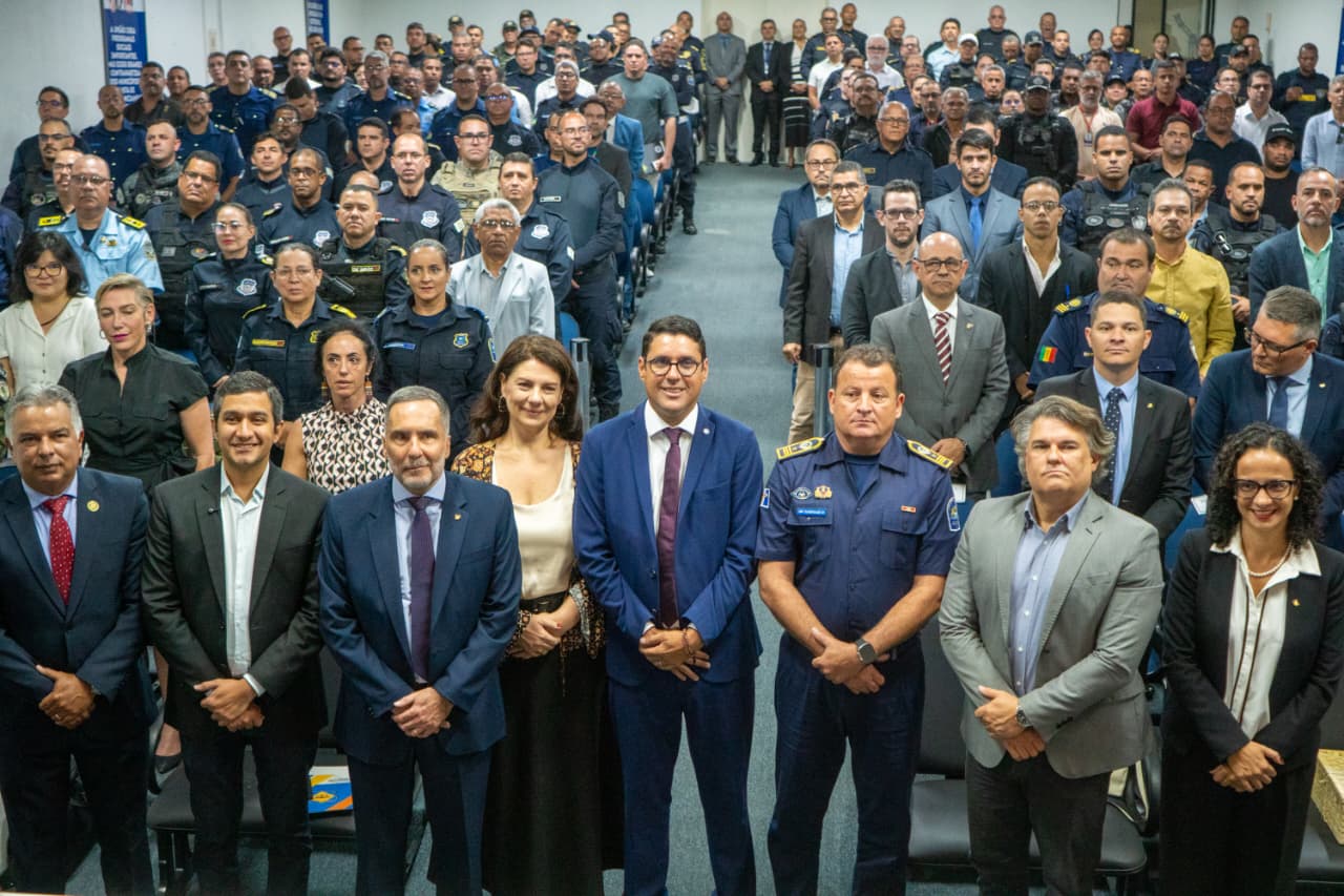 Amupe sedia Programa Município Mais Seguro - Fotos: Lins Andrade