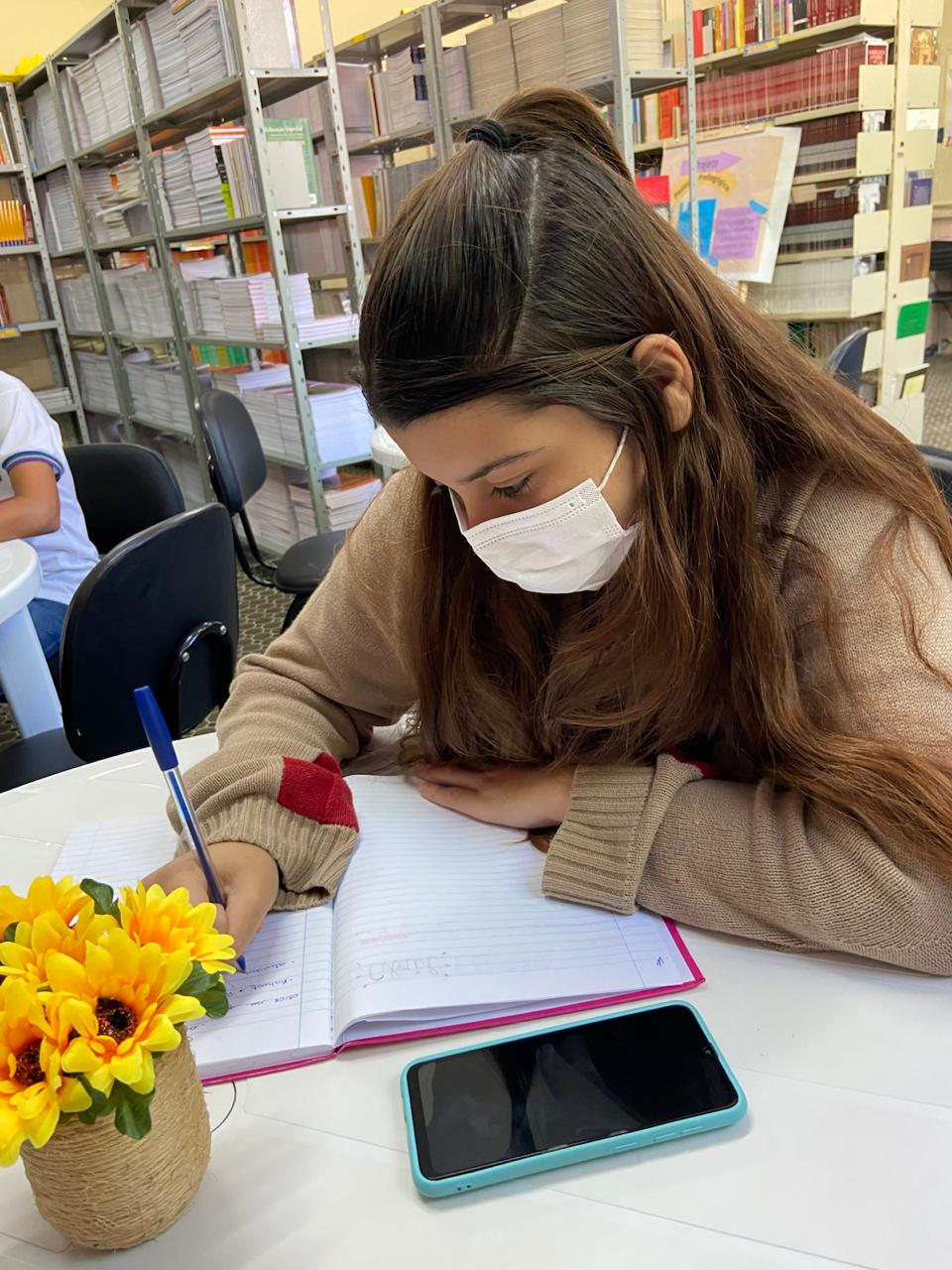 Estudante de Serra Talhada, filha de agricultores, é aprovada em Medicina