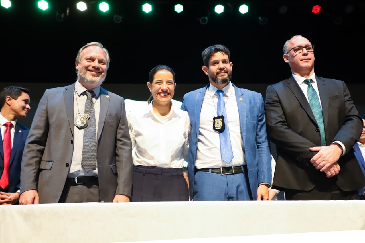 Raquel Lyra comanda formatura de 423 novos policiais civis