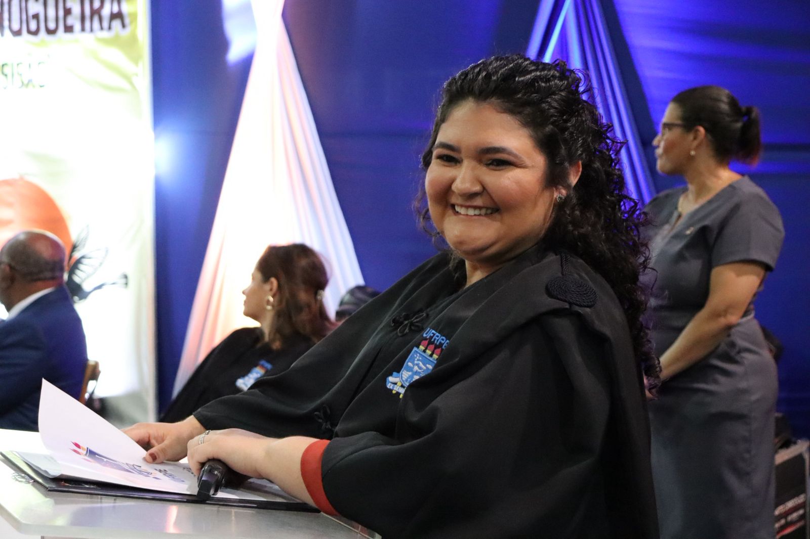 Assisão recebeu diploma de Doutor Honoris Causa pela UFRPE nesta 6ª