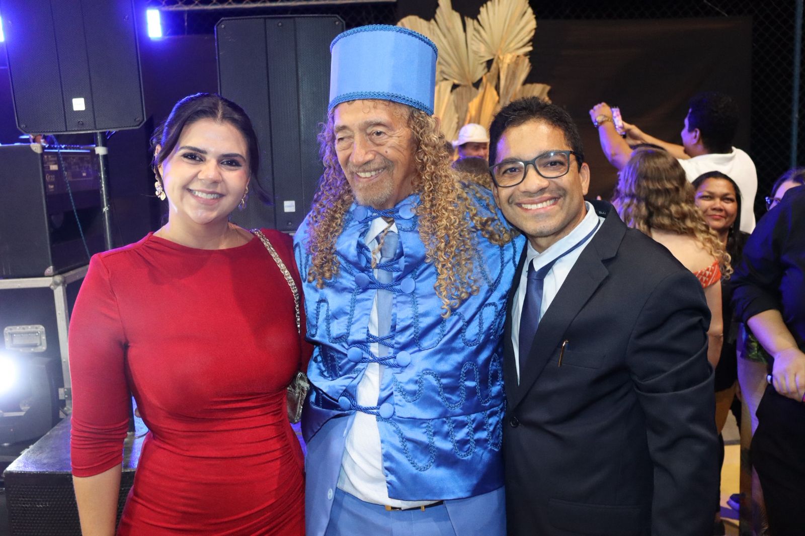 Assisão recebeu diploma de Doutor Honoris Causa pela UFRPE nesta 6ª