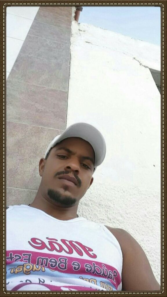 Homem passa mal durante partida de futebol e morre no Sertão do Pajeú