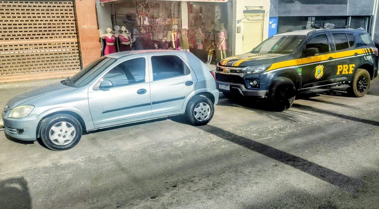 PRF recupera carro vendido em "Golpe do Pix" na BR-232 - Foto: Divulgação