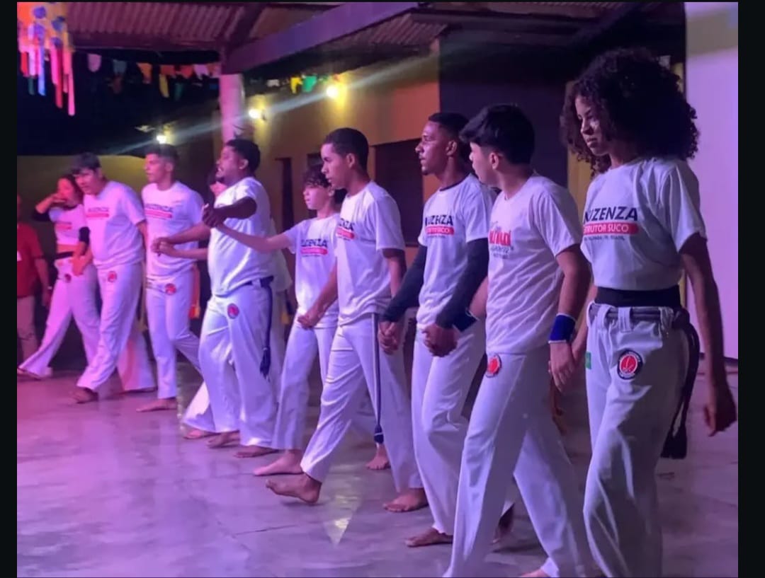 Grupo Muzenza celebra 25 anos em ST com batizado e troca de graduação