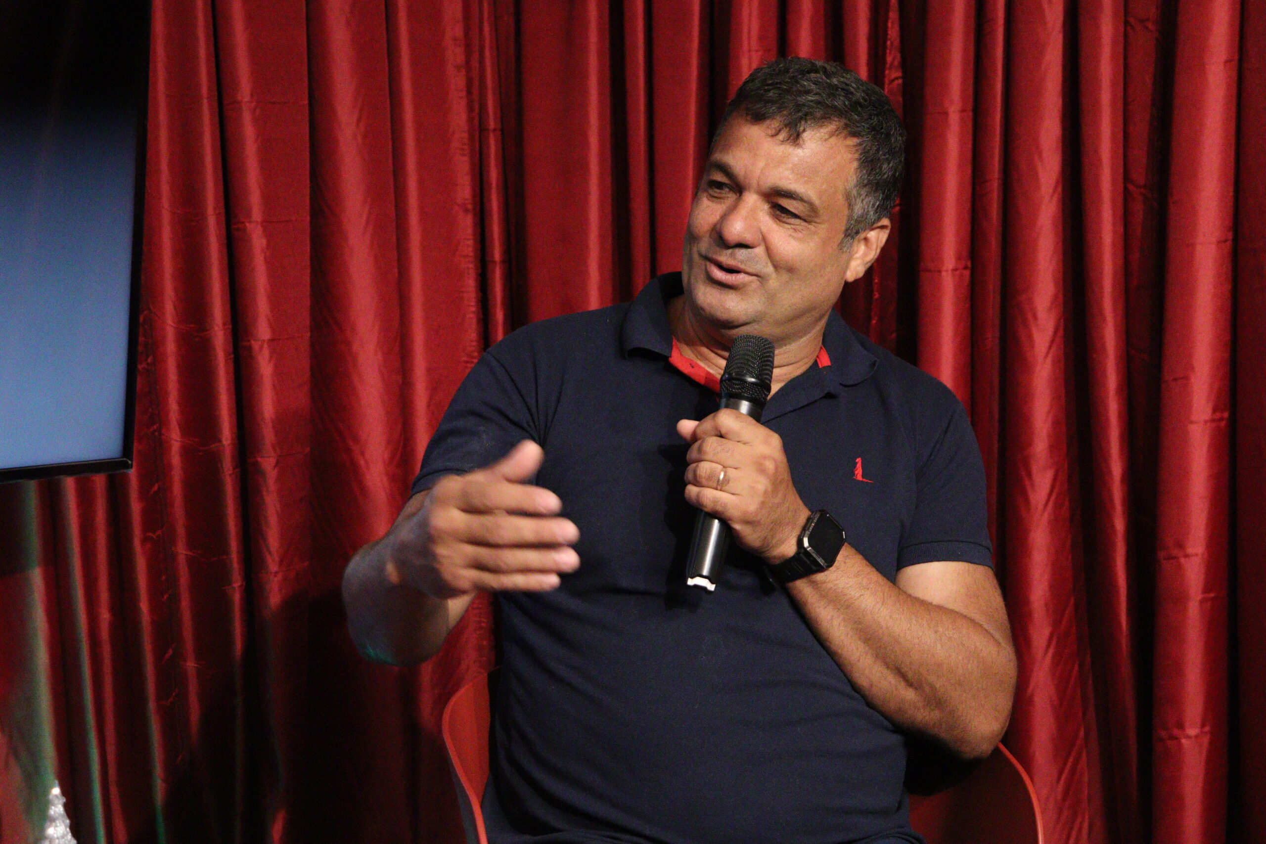 Pré-candidato a deputado manda duro recado aos 'canalhas da política' 1 Fotos: Licca Lima/Farol de Notícias