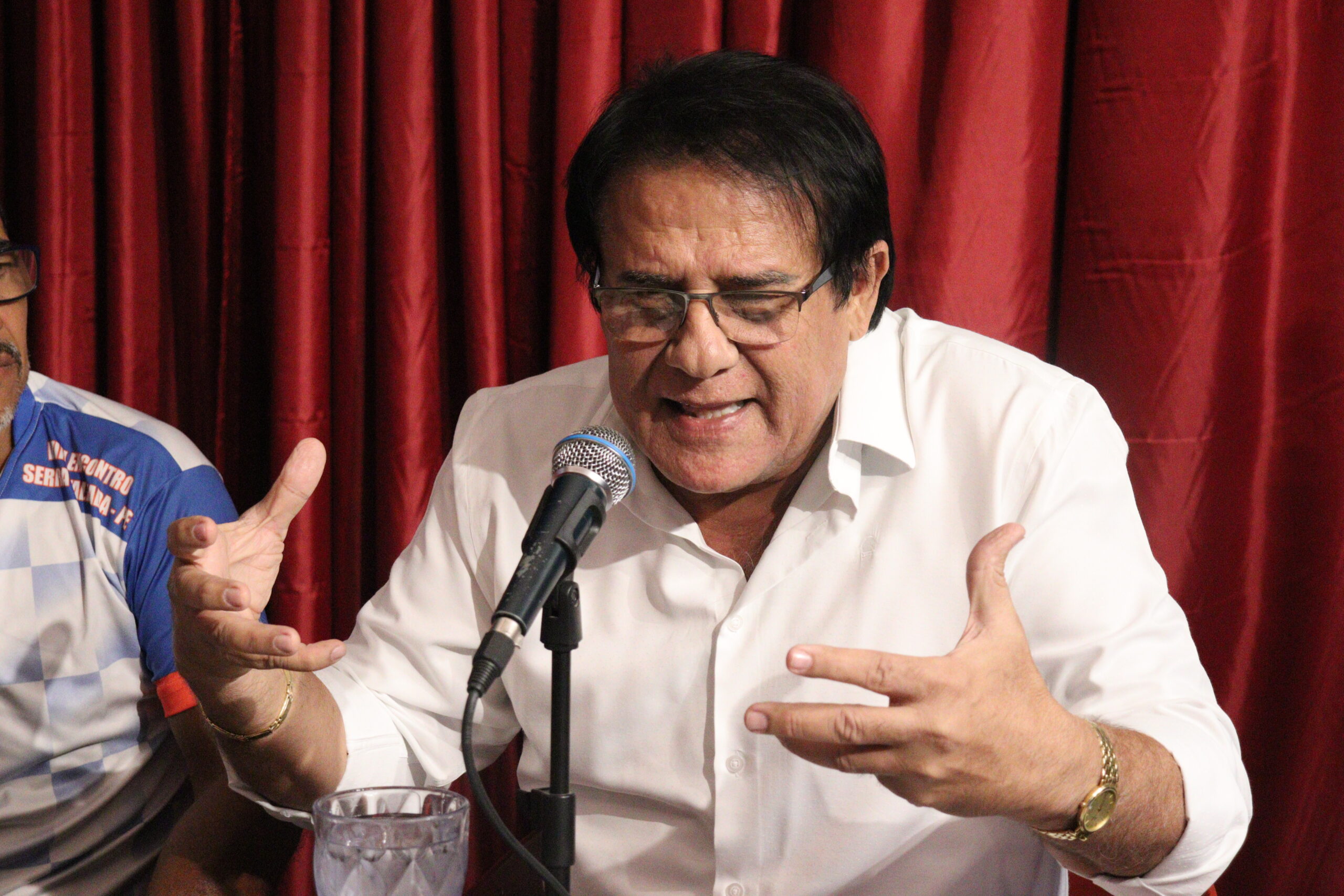 Médico avalia 'pula pula' de vereadores e fala em atrapalhar 1 Foto: Licca Lima/Farol