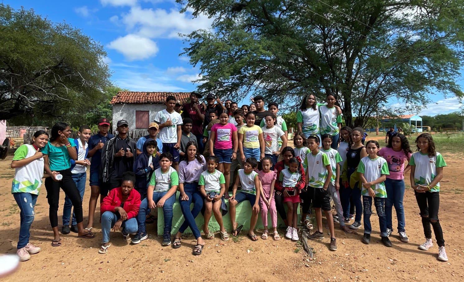 Projeto cultural leva alunos da rede municipal ao Sítio Passagem das Pedras