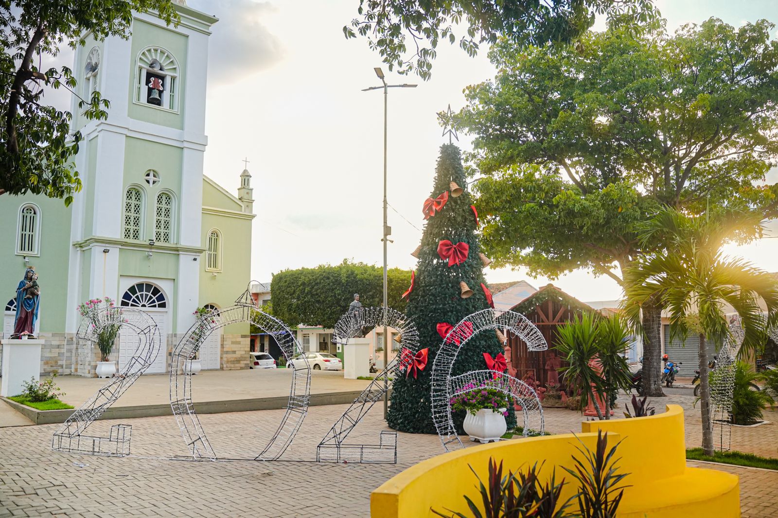 Santa Cruz da Baixa Verde realiza abertura do Natal de Luz - Fotos: Divulgação