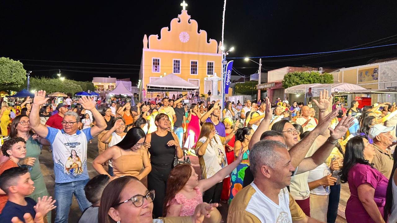 Veja as atrações da Festa de Dezembro no fim de semana