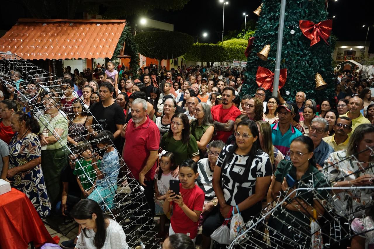 Santa Cruz da Baixa Verde abre oficialmente o Natal de Luz