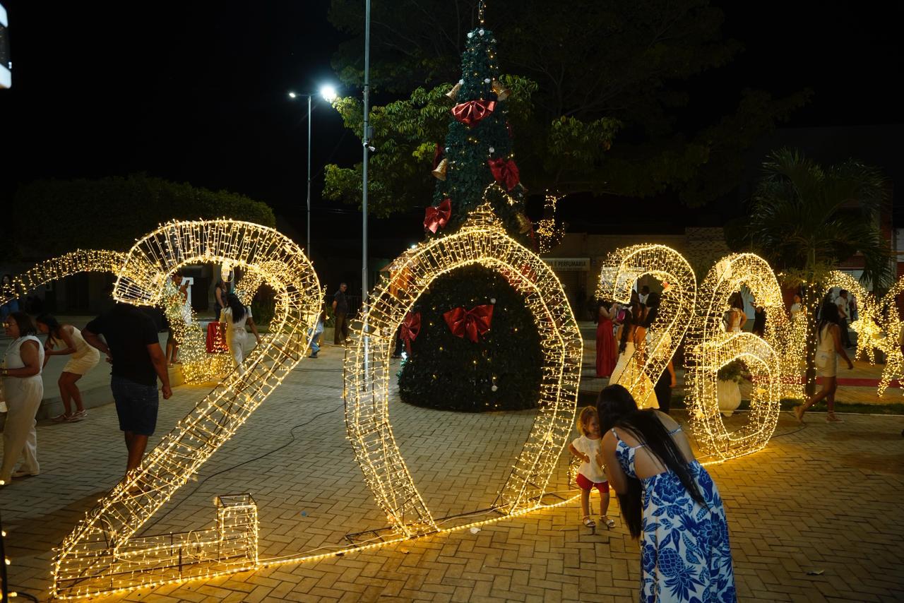Santa Cruz da Baixa Verde abre oficialmente o Natal de Luz