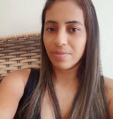 Mulher morre após colisão na PE-430; motorista fugiu do local