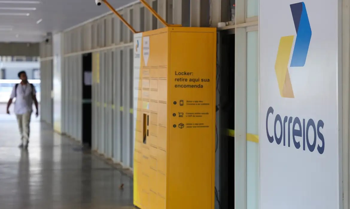 Correios prevê fechamento de mil agências e 15 mil demissões voluntárias