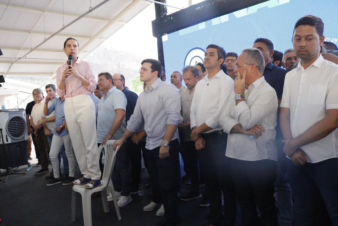 Governadora Raquel Lyra