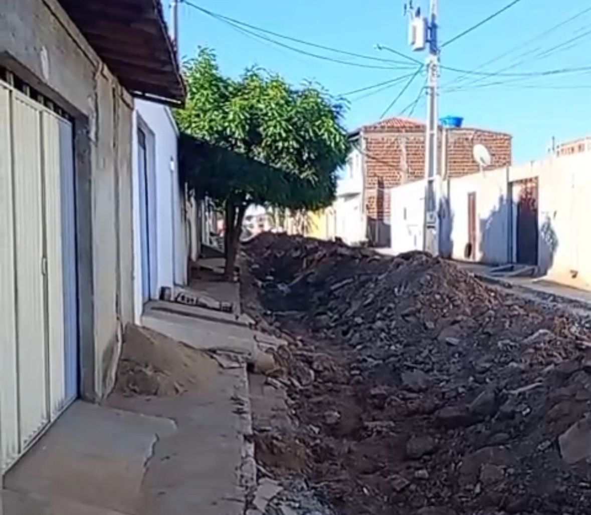 Moradores revoltados com serviço mal feito da prefeitura em ST
