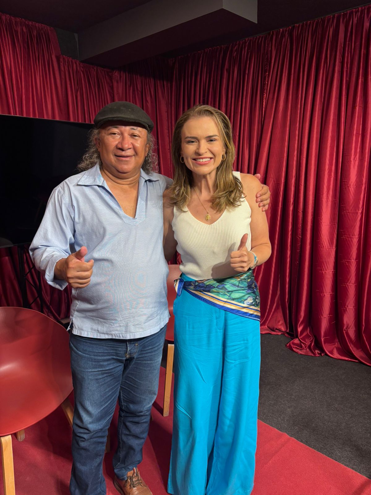 Marília sobre o Vanete Almeida: "O povo não tá preocupado quem é o pai"