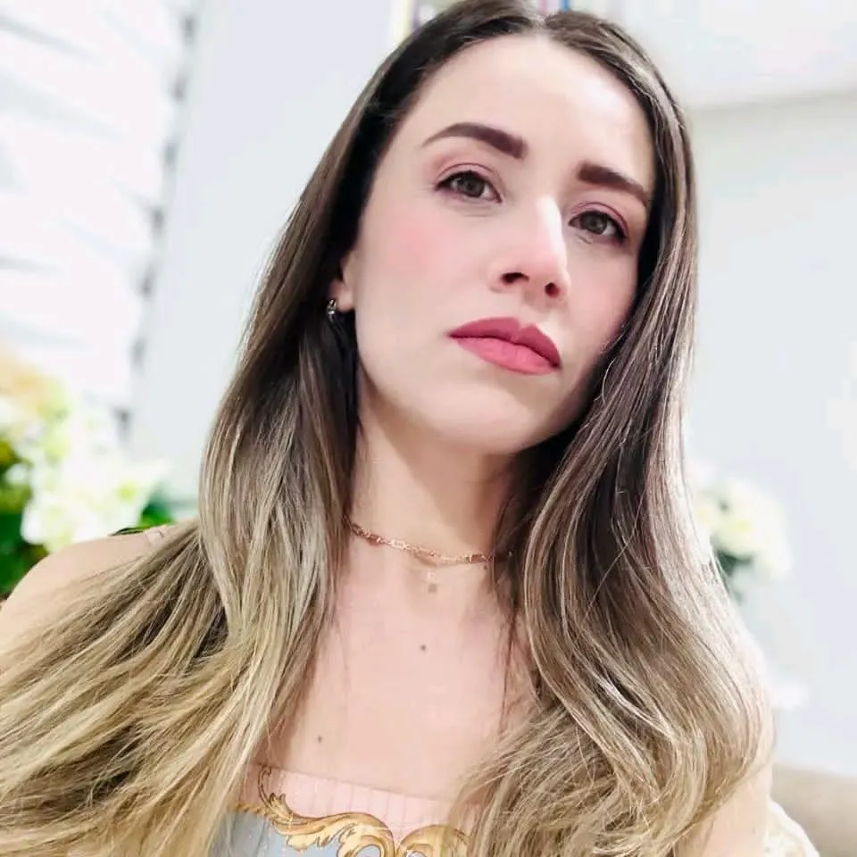 Professora é morta a 180 KM de Serra Talhada; companheira ficou ferida