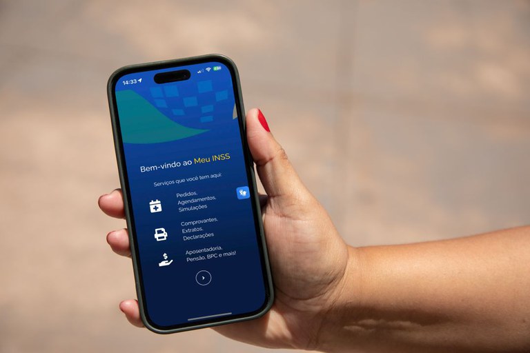 Governo inicia pagamento de R$ 3,9 bi a trabalhadores com saldo retido no saque-aniversário
