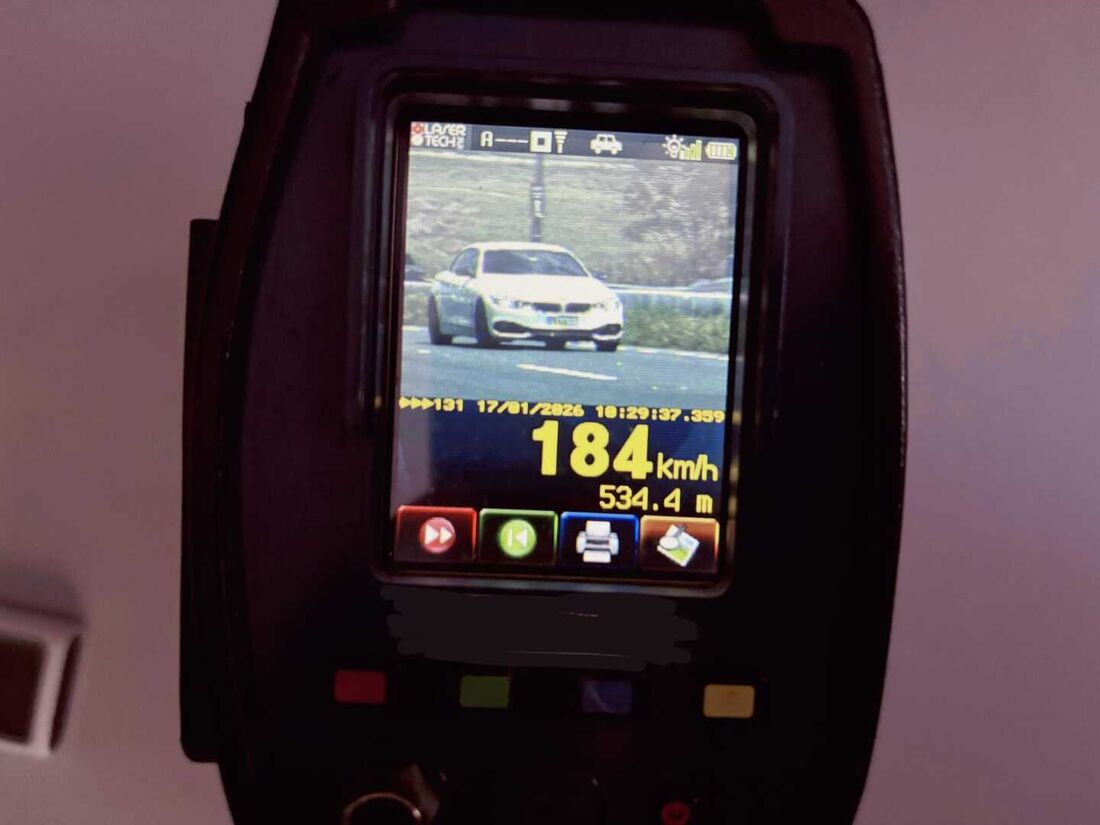 Carro é flagrado pela PRF a 184 km/h na BR-101, em PE