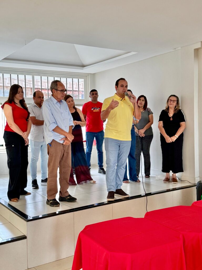 Prefeitura recupera praça de ST e diz que vai ficar no 'Padrão Márcia'