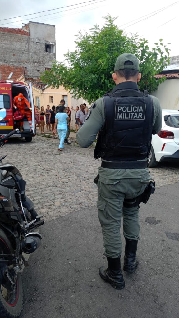 Acidente em Serra Talhada deixa vítimas, inclusive bebê de 10 meses