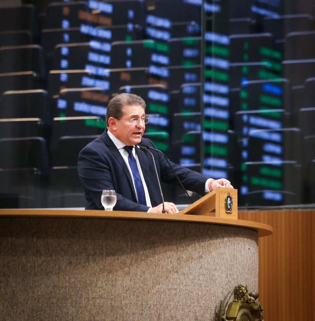 Duque destaca avanços da saúde pública e reconhece investimentos em PE 1 Duque destaca avanços da saúde pública e reconhece investimentos em PE