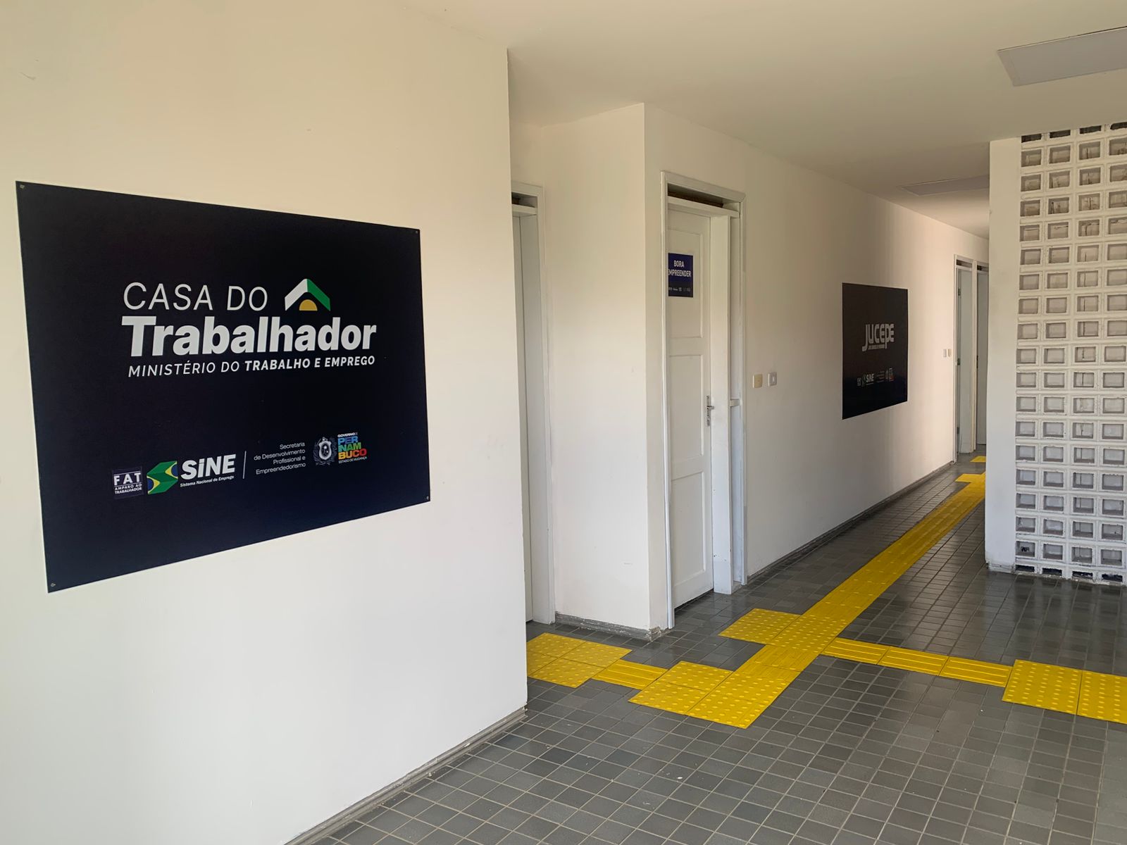 Casa do Trabalhador oferece 11 vagas em Serra Talhada nesta segunda-feira 1 Casa do Trabalhador oferece 11 vagas em Serra Talhada nesta segunda-feira