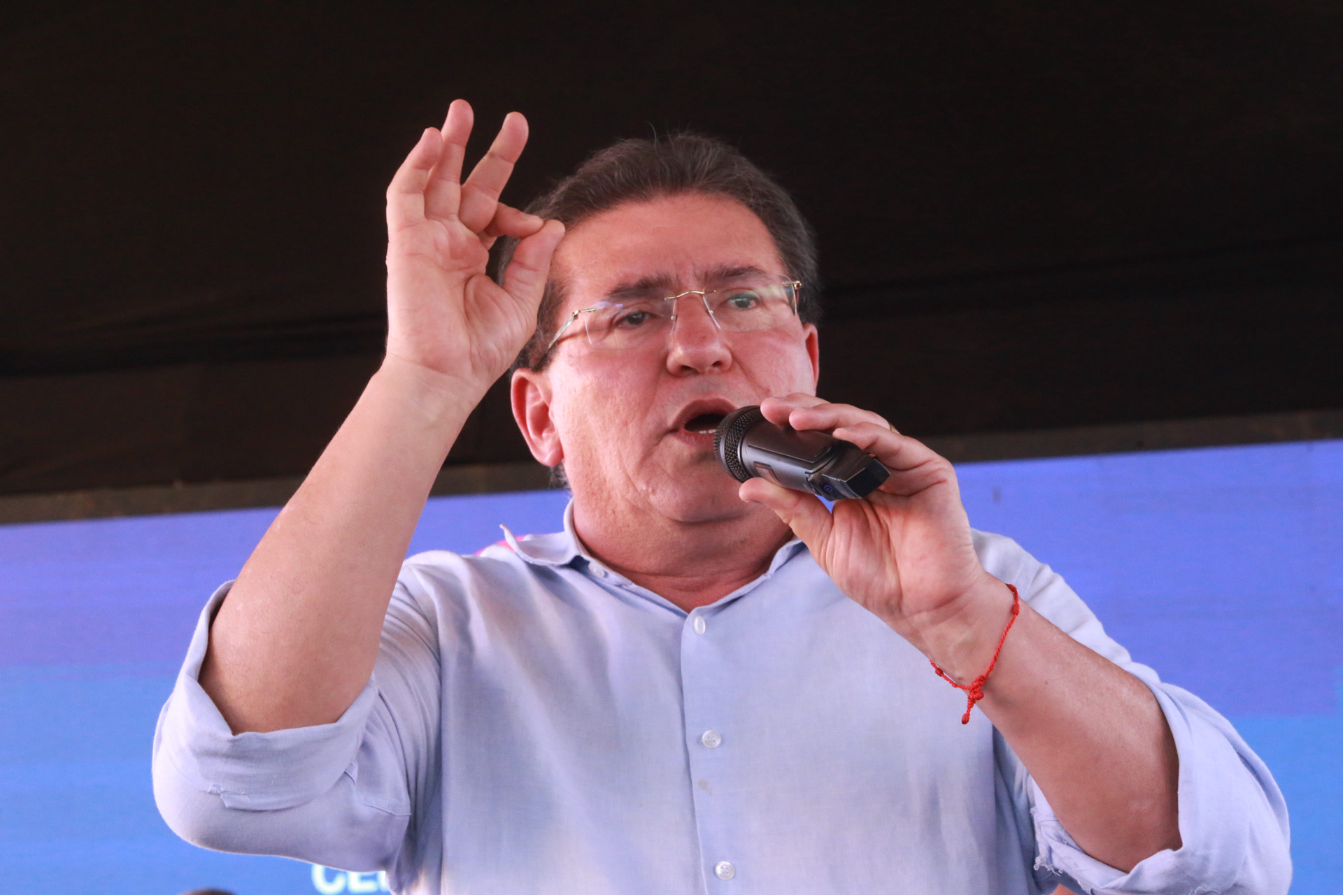 Duque revela como articulou escola para ST e Márcia perdeu prazos