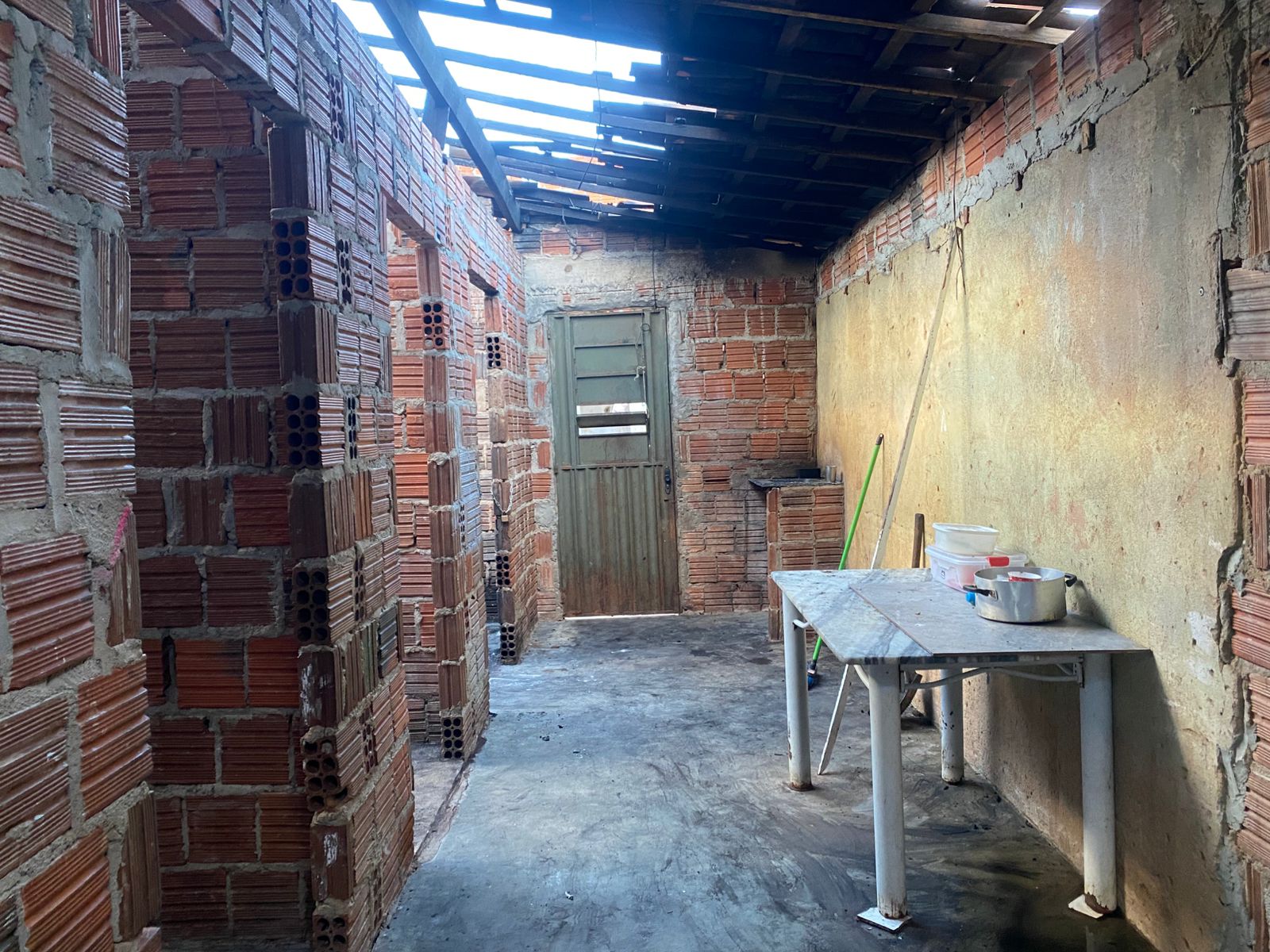 Incêndio destrói casa de jovem mãe em Serra Talhada; saiba como ajudar 1 Incêndio destrói casa de jovem mãe em Serra Talhada; saiba como ajudar