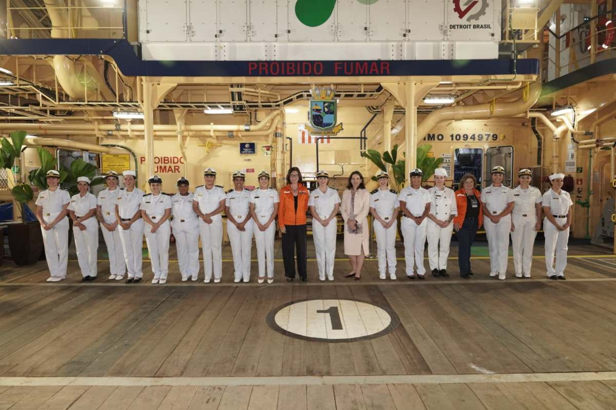 Navio com tripulação 100% feminina é batizado pela Petrobras 1 Starnav navegou de Santa Catarina ao Rio de Janeiro com 16 mulheres (Foto: Sérgio Bittencourt/ Petrobras/ Divulgação)
