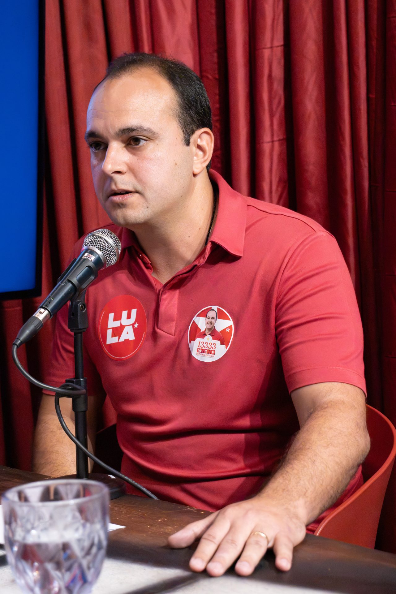 Durante debate, Breno insinua que Duque é contra obras para o povo