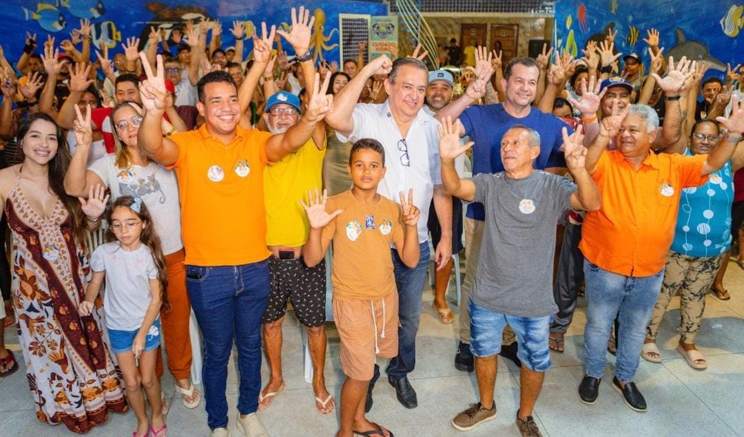 Sebastião reforça compromisso com Jaboatão e coloca mandato à disposição
