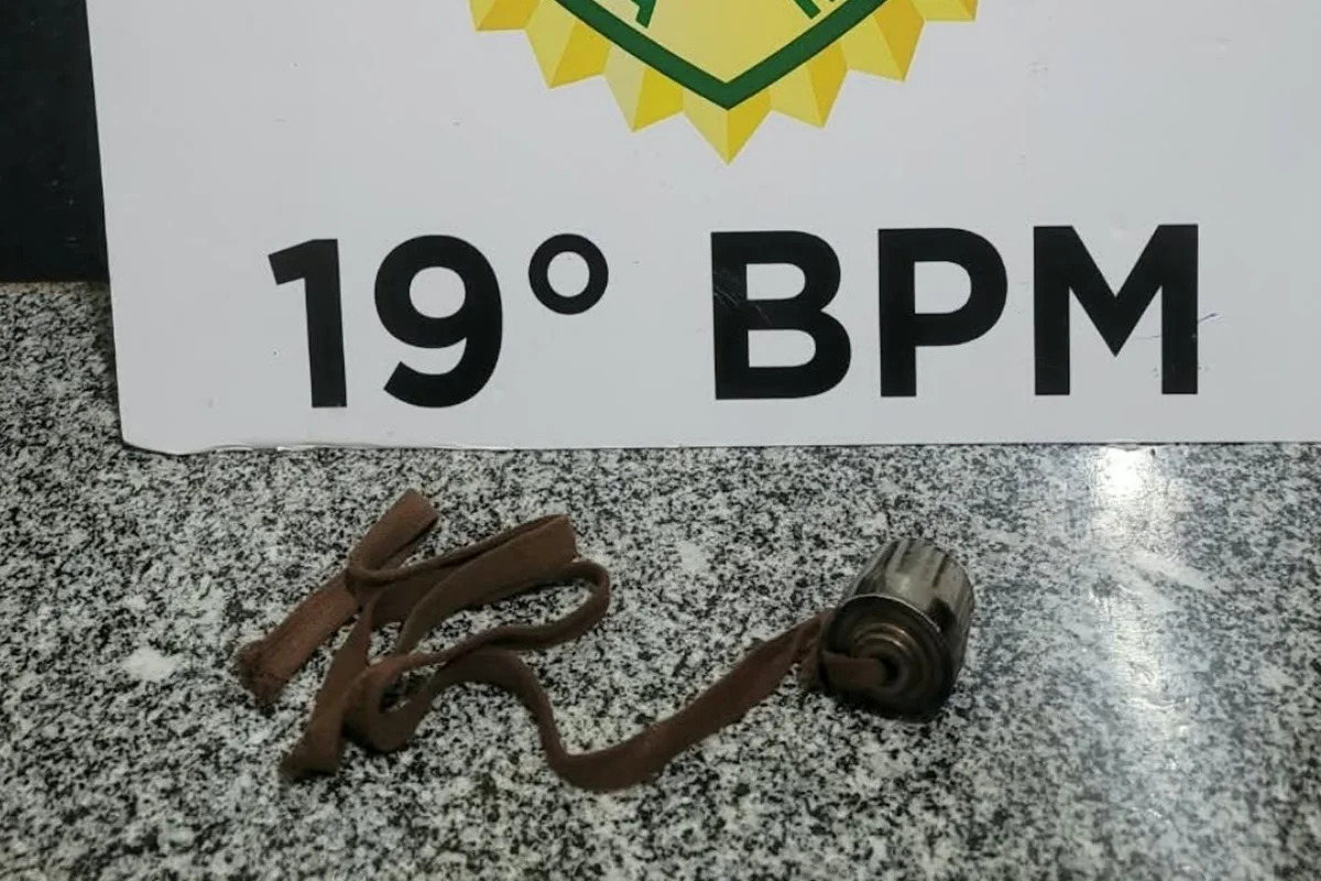 Menina de 9 anos é agredida com chicote de ferro por desconhecido no Paraná 1 Menina de 9 anos é agredida com chicote de ferro por desconhecido no Paraná