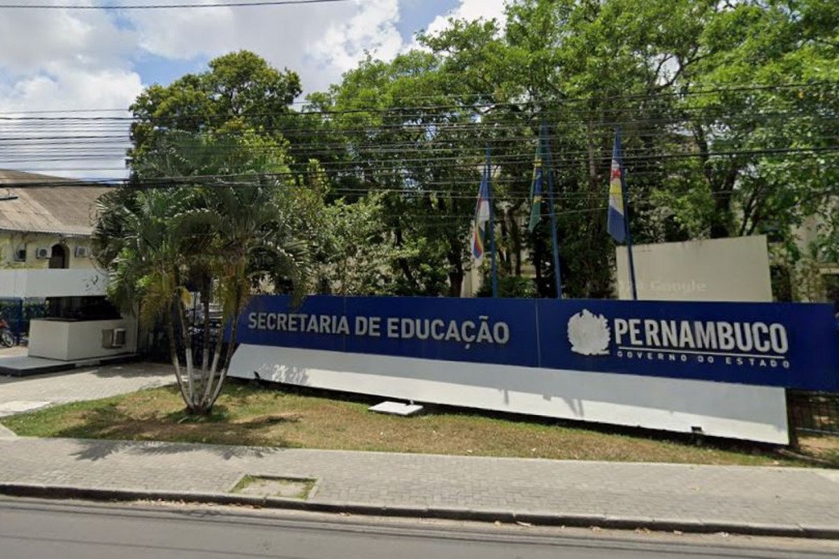 Justiça manda reclassificar candidato como PCD 1 Secretaria de Educação do Estado de Pernambuco (Foto: Reprodução/Google Street View)