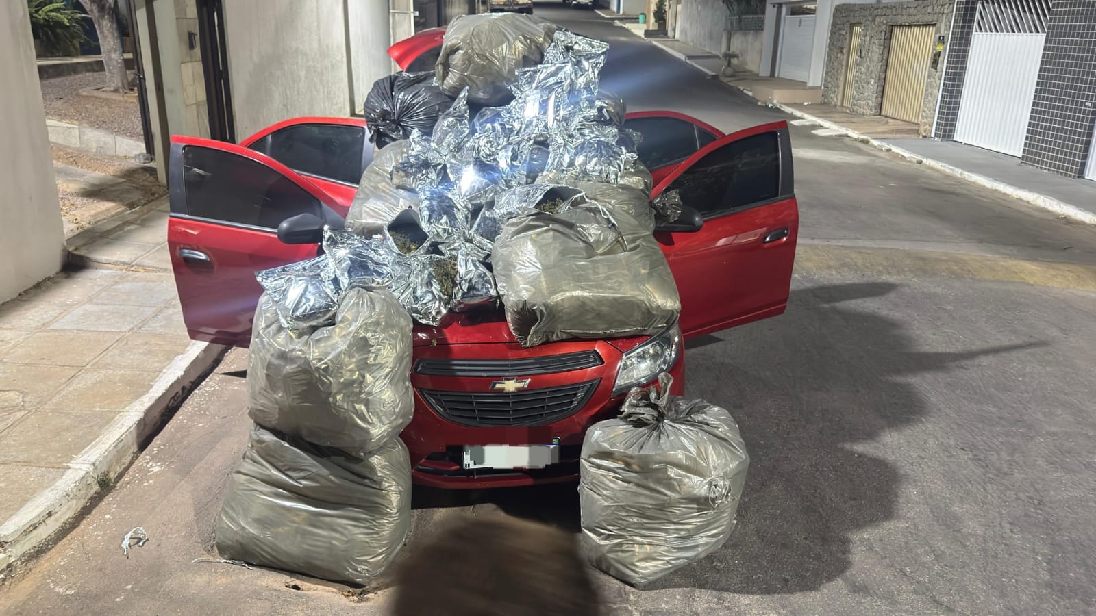 BEPI apreende carga de 110 kg de maconha 1 BEPI apreende carga de 110 kg de maconha
