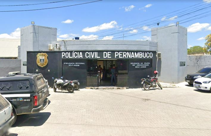 Adolescente conhecido como "Barbeiro Mirim" é morto a tiros 1 Delegacia de Belo Jardim, no Agreste de Pernambuco (Reprodução; Google Street Views)
