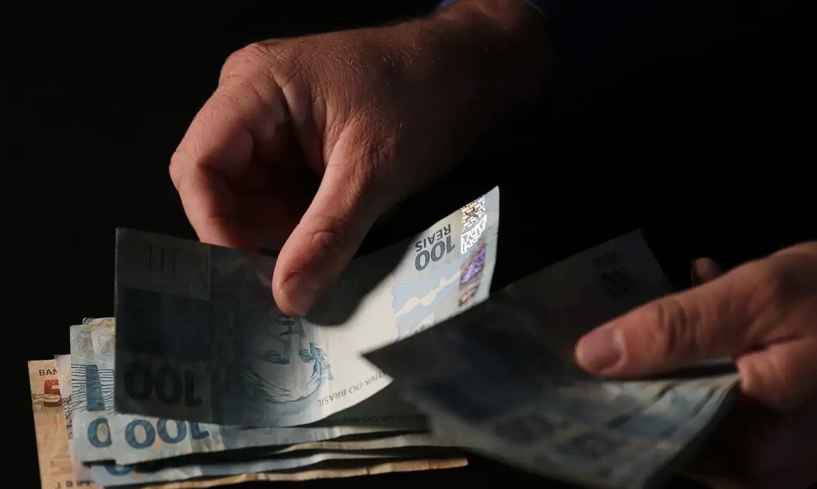 Bets começam a informar bancos sobre R$ 1,3 bilhão a devolver 1 Cerca de 26,5 milhões de apostadores têm saldo nas plataformas têm R$ 1,325 bilhão a receber (JOSÉ CRUZ/AGÊNCIA BRASIL)